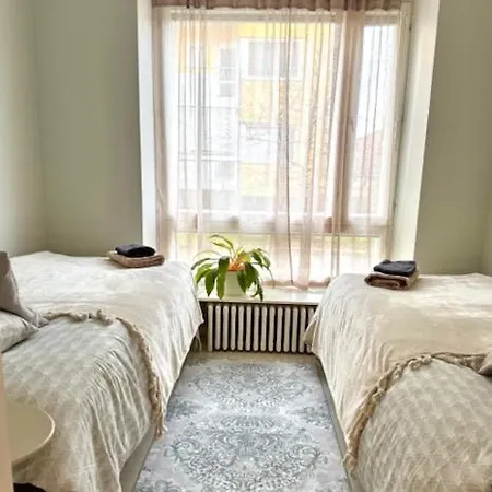 Entinen Alkon 13 Myymaelae - Nyt Moderni Ja Viihtyisae Koti 赫尔辛基